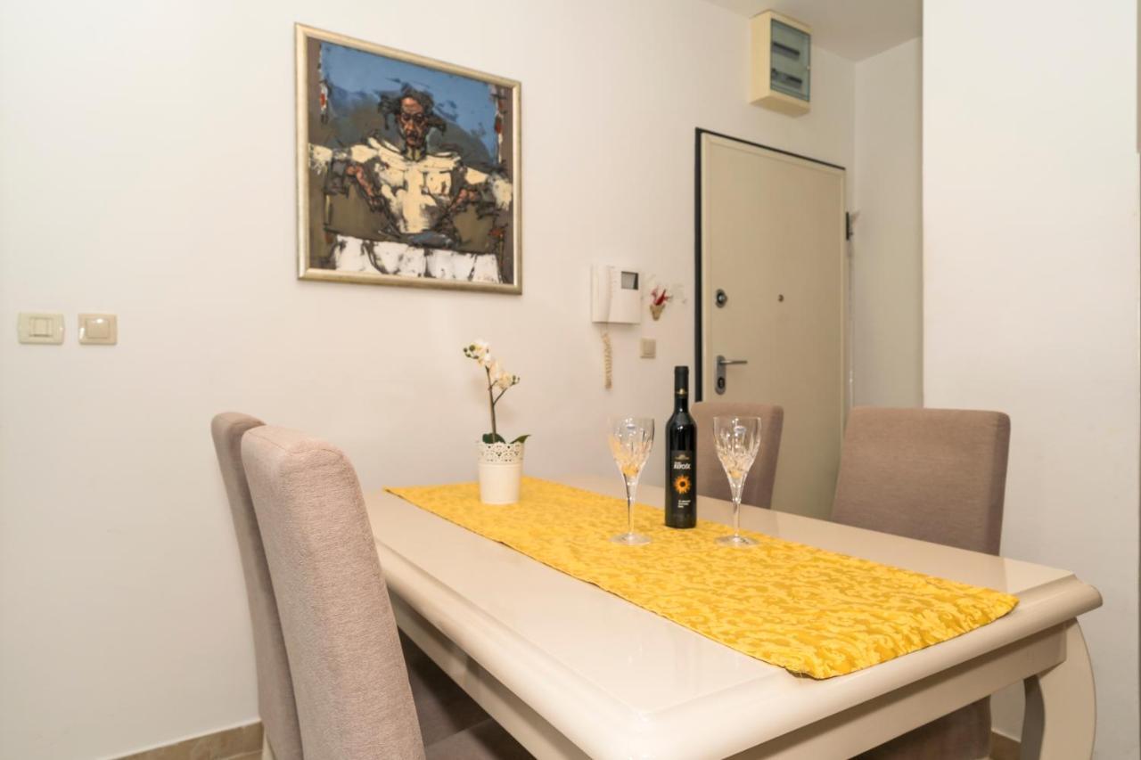 ספליט Luxury 1 Bedroom App Center&Balcony Free Parking מראה חיצוני תמונה