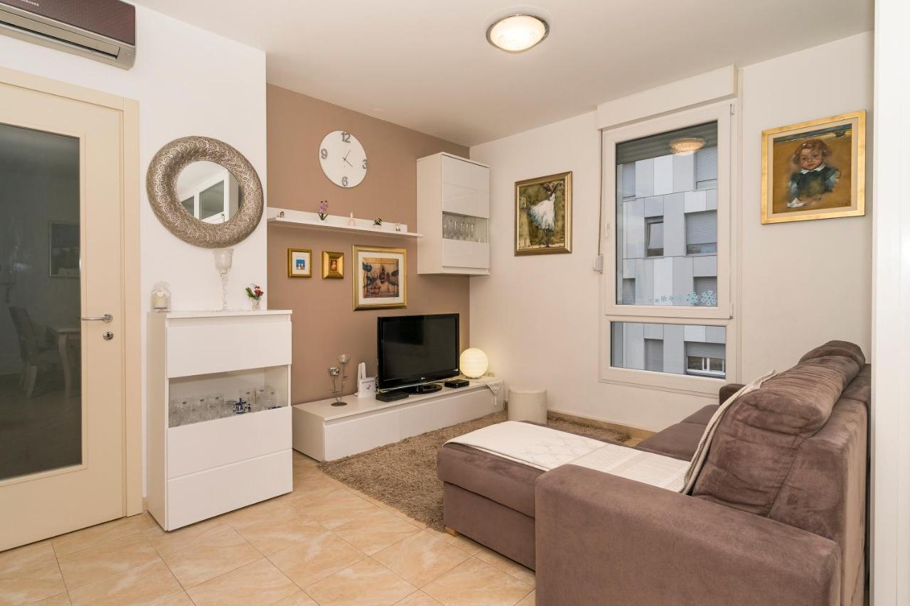 ספליט Luxury 1 Bedroom App Center&Balcony Free Parking מראה חיצוני תמונה