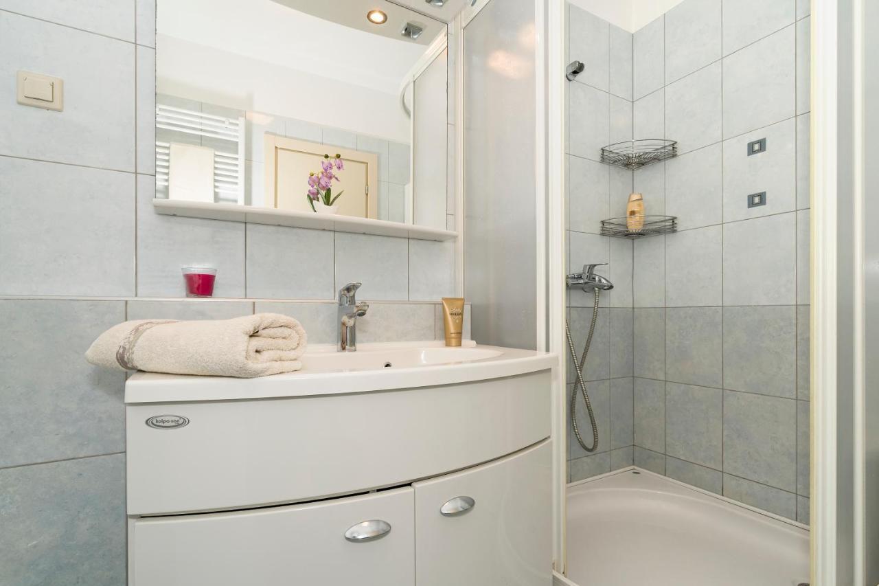 ספליט Luxury 1 Bedroom App Center&Balcony Free Parking מראה חיצוני תמונה
